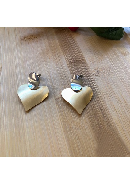 Paslanmaz Çelik Kararmaz Yassı Sallantılı Gold Kalp Çelik Küpe modelleri