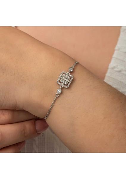 Gümüş Kare Baget Taşlı Kadın Bileklik fırsatları
