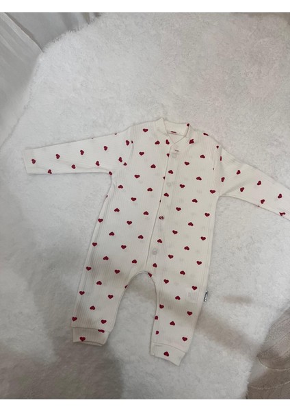 Küçük Kalpler Manşetli Tulum Kız Bebek