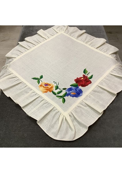 Işlemeli Kare Örtü - 45*45 cm