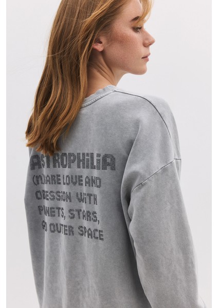 Soluk Efektli Sloganlı Sweatshirt