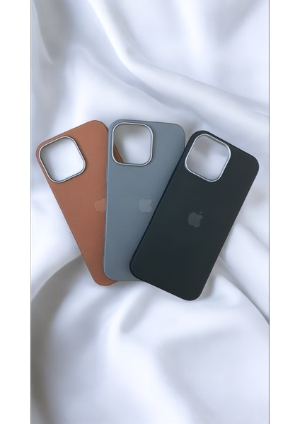 Apple iPhone 12 Pro Max Uyumlu Logolu Deri Görünümlü Silikon Kılıf / Kapak fırsatları