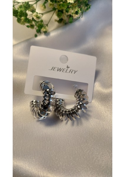 Kıvrımlı Vip Küpe