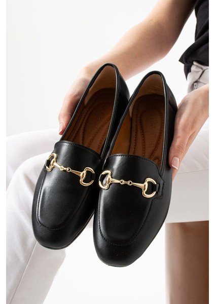 Lori Aksesuarlı Düz Taban Cilt Günlük Kadın Babet