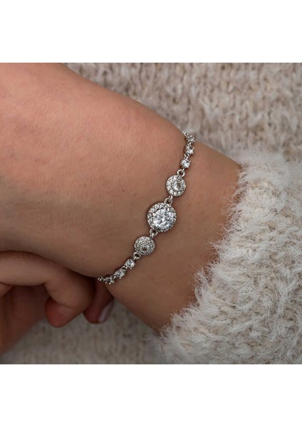 Gümüş Zirkon Taşlı Yuvarlak Kadın Bileklik fırsatları