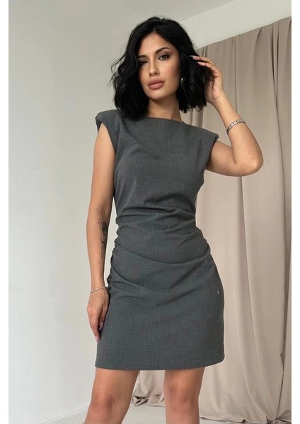 Gri Yanı Büzgülü Sıfır Kol Elbise fiyatları