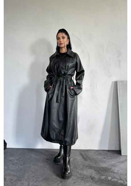 Siyah Reglan Kol Trençkot
