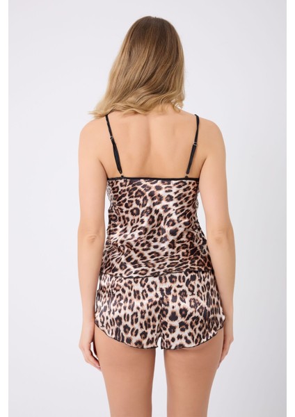 Ikili Saten Dantelli Şortlu Takım fiyatları