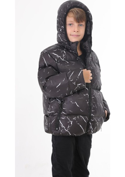 Erkek Çocuk Siyah Çıkabilir Kapüşonlu Su ve Rüzgar Geçirmez Cepli Kışlık Şişme Mont & Kaban & Parka