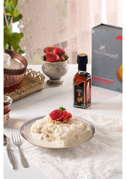 - Saf Vanilya Özütü - 100 ml (Net: ~130 g) - 2'li Çubuk Vanilya Hediyeli - Vanilya Ekstraktı