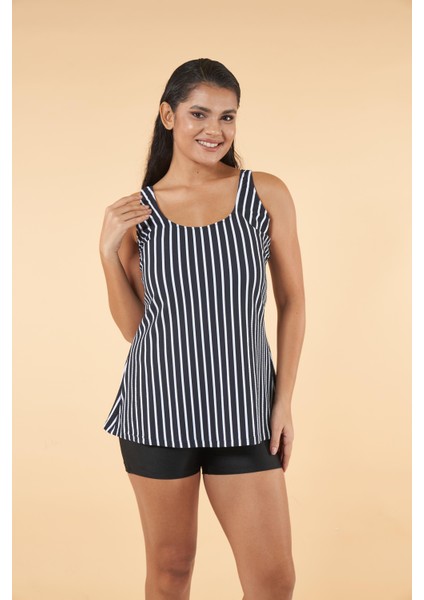 Şortlu Çizgi Desenli Battal Beden Tankini - Siyah Beyaz modelleri