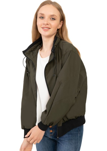 Kadın Haki Dik Yaka Su ve Rüzgar Geçirmez Oversize Crop Mevsimlik Yağmurluk Rüzgarlık Rys-Y-30 modelleri