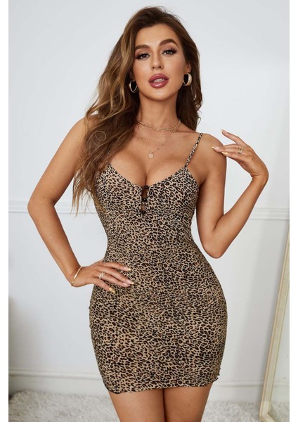 Leopar Desenli Düğme Detaylı Askılı Gecelik modelleri