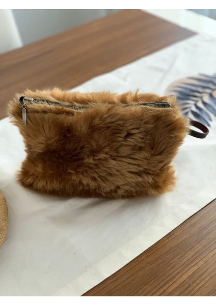 Kahverengi Peluş Makyaj Çantası & Seyahat Çantası Pötikare Astarlı Büyük Boy fiyatları