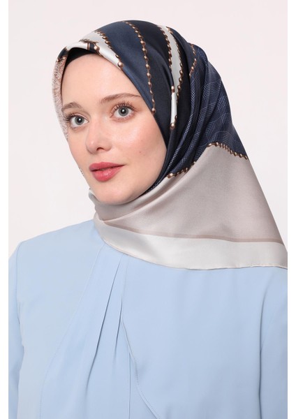 Mavi Zincirli Twill Ipek Eşarp