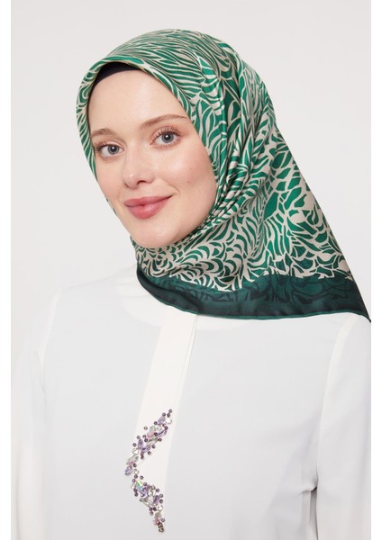 Zümrüt Soyut Desen Twill Ipek Eşarp fiyatları