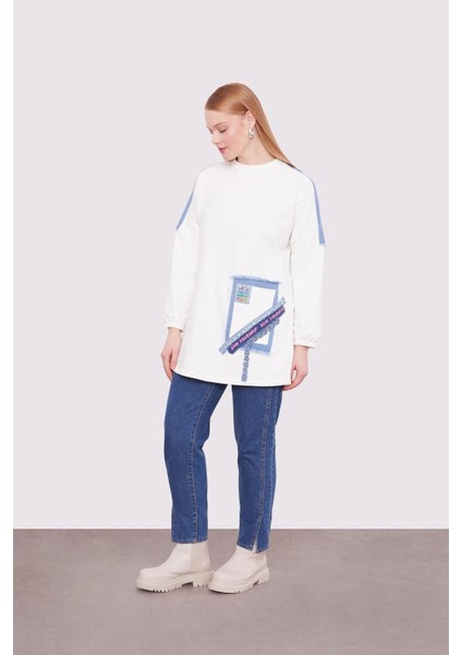 Ekru Şerit Aksesuar Detaylı Sweat modelleri