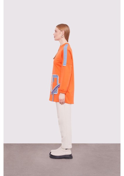 Oranj Şerit Aksesuar Detaylı Sweat fırsatları