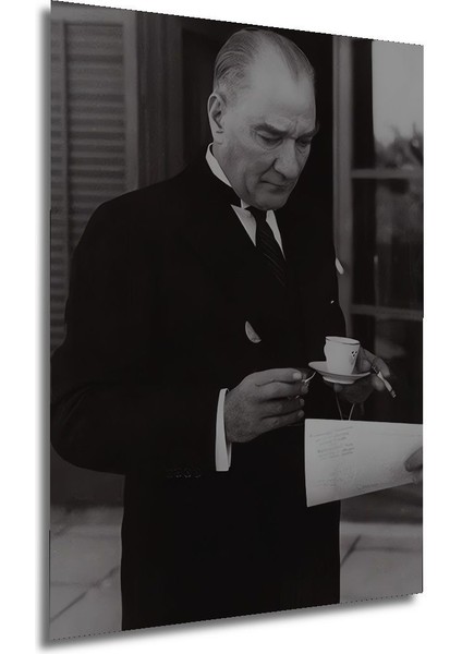 Atatürk Ahşap Tablo Atatürk Portre Tablo 188 Çerçeve Görünümlü Dikey Duvar Dekorasyon Tablosu