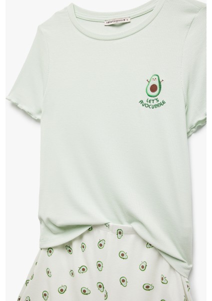 Viskon Avokado Baskılı Şortlu Pijama Takımı