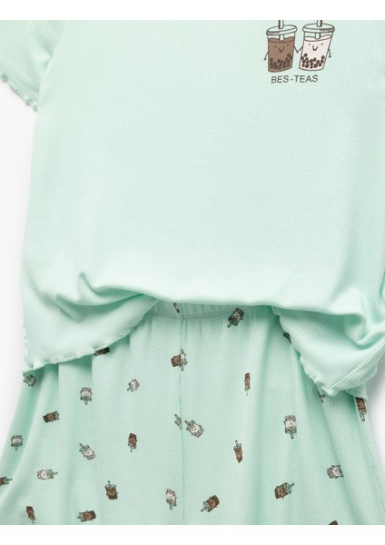 Kaşkorse Viskon Kumaş Kısa Kollu Baskılı Şortlu Pijama Takımı
