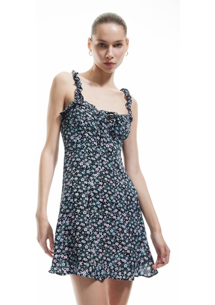 Volanlı Kare Yaka Fırfır Detaylı Çiçekli Mini Viskon Elbise fiyatları