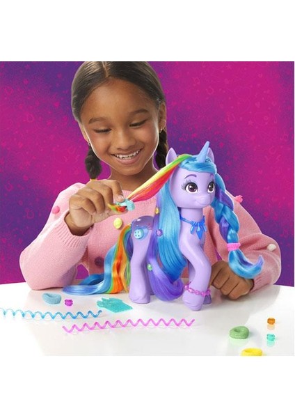 My Little Pony Izzy Moonbow Gökkuşaği Stili F8825
