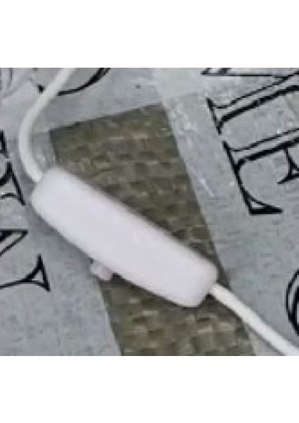 Dekoratif Merdiven Astronot Tasarımlı Ahşap Altlıklı Işıklı Cam Küre Büyük Boy Cam:8 cm Ahşap:2 cm
