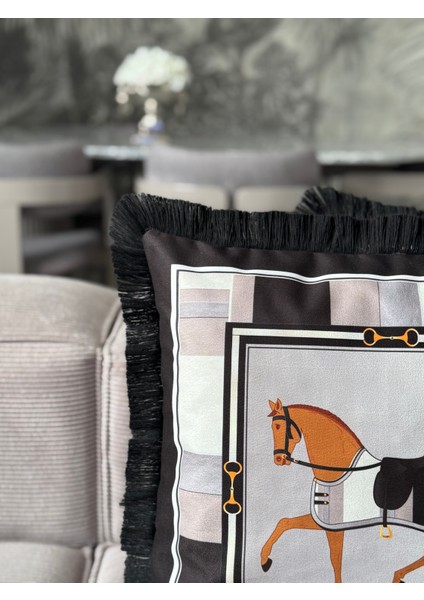 Çift Taraflı Atlı Dekoratif Saçaklı Kırlent Kılıfı 1ADET 43 x 43(SK-K05)