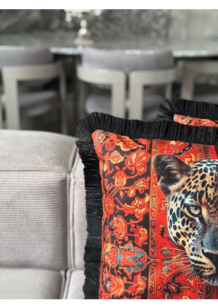 Çift Taraflı Leopar Dekoratif Saçaklı Kırlent Kılıfı 1ADET 43 x 43(SK-K08)