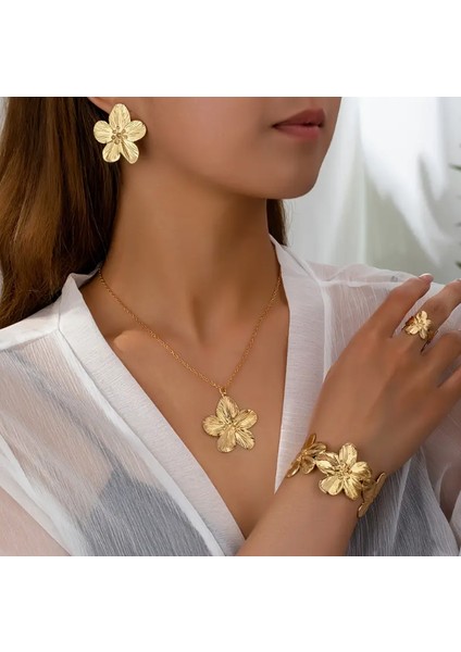 Gold Çiçek Objeli Kolye Küpe Kelepçe Yüzük Kadın Set Çoklu Set