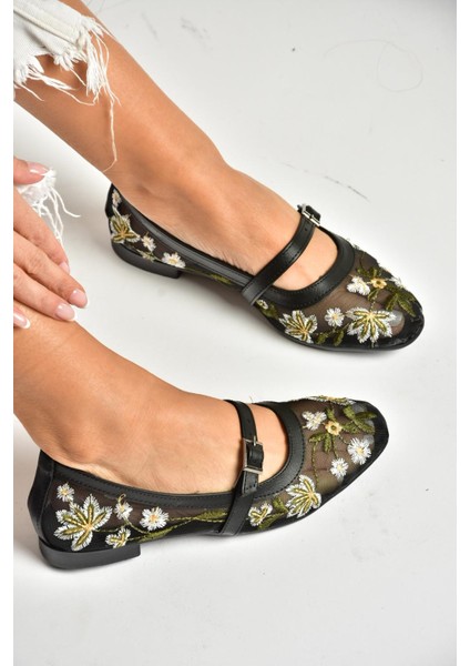 U241793015 Siyah File Çiçek Motifli Kadın Babet