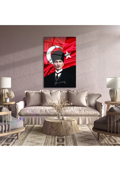 Atatürk ve Bayrak Cam Tablo