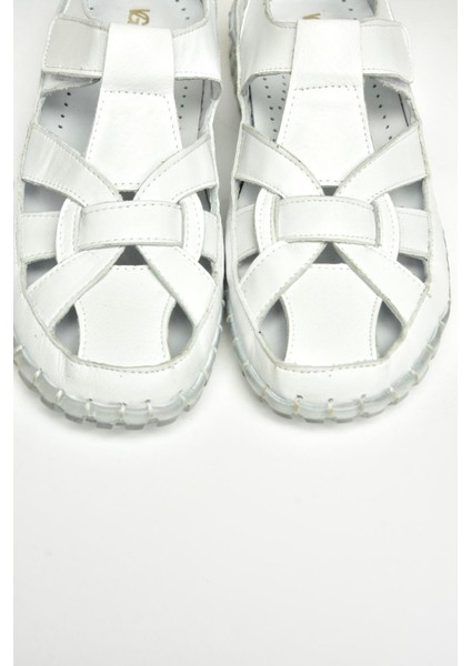 U555413003 Beyaz Hakiki Deri Kadın Sandalet indirimleri