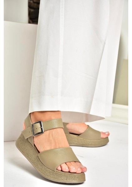 P555050203 Vizon Kadın Sandalet fırsatları