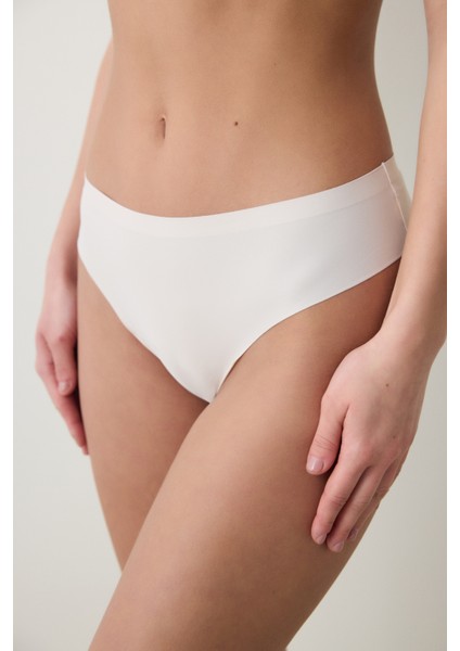 Invisible Laser Cut Bej Slip Külot