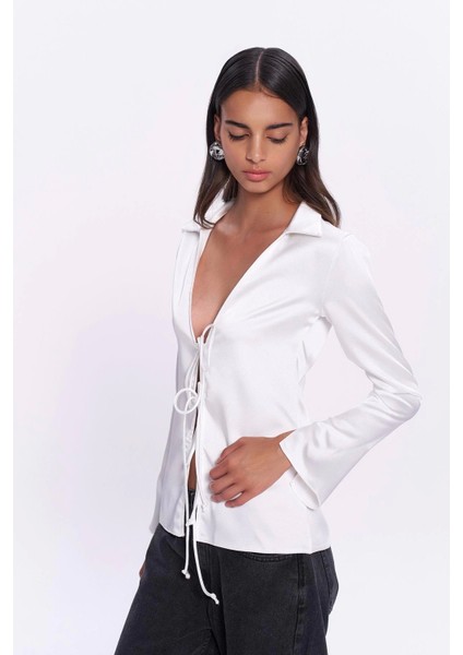 Saten Bağlama Detaylı Bluz Ekru modelleri