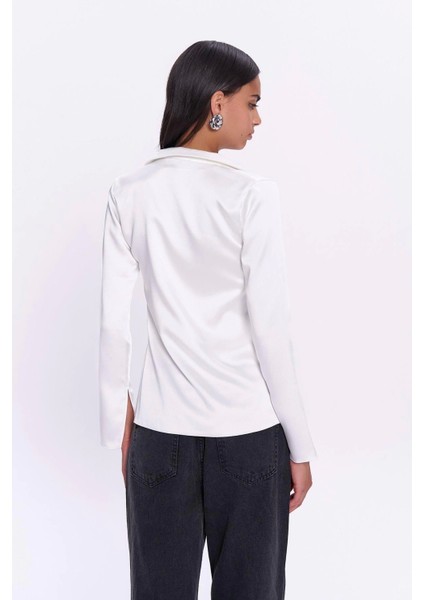 Saten Bağlama Detaylı Bluz Ekru fırsatları