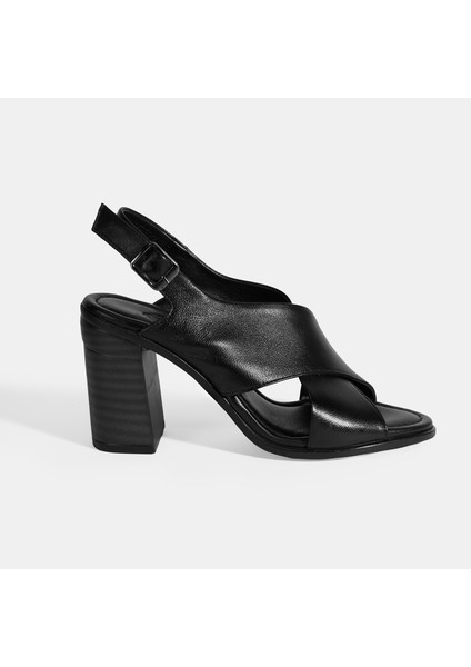 Siyah Kadın Toka Detaylı Slingback Deri Sandalet