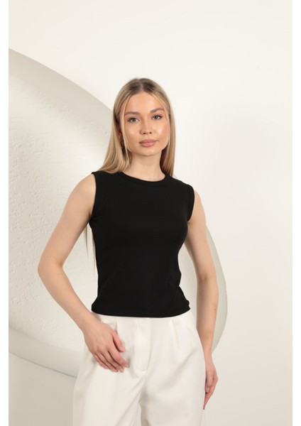 Çilek Viskon Kumaş Basic Bluz-Siyah modelleri