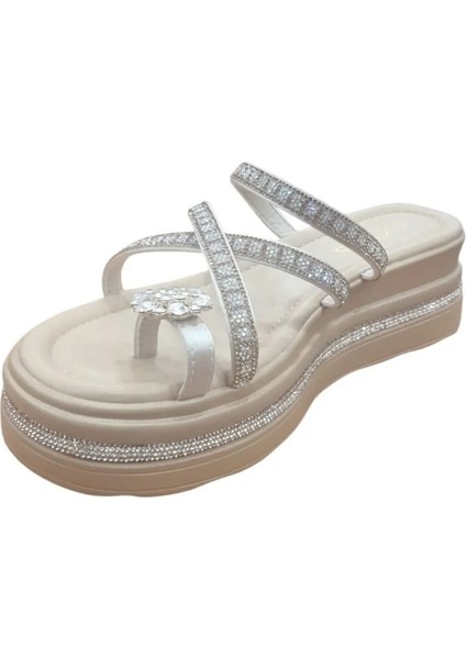 Kadın Parmak Arası Taş Detay Terlik fırsatları