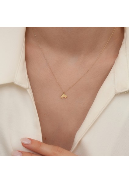 Jewel 14 Ayar Altın Üçlü Yıldız Kolye – Parlayan Şıklık