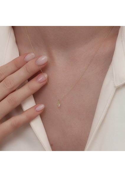 Jewel 14 Ayar Altın Modern Geometrik Taşlı Kolye