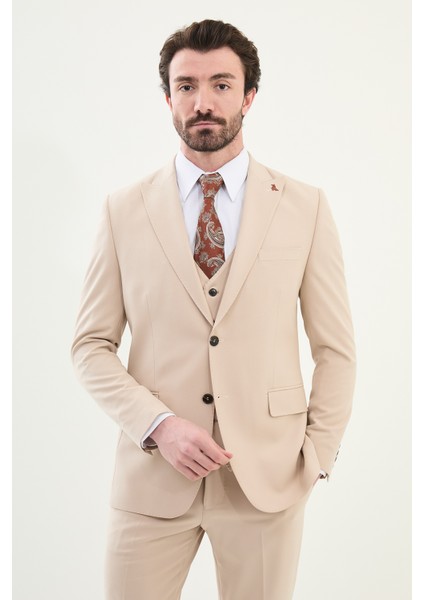 Takım Sivri Yaka fırsatları