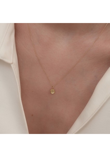 JEWEL14 Ayar Düğme Figürlü Altın Kolye – Sade ve Şık Dokunuş