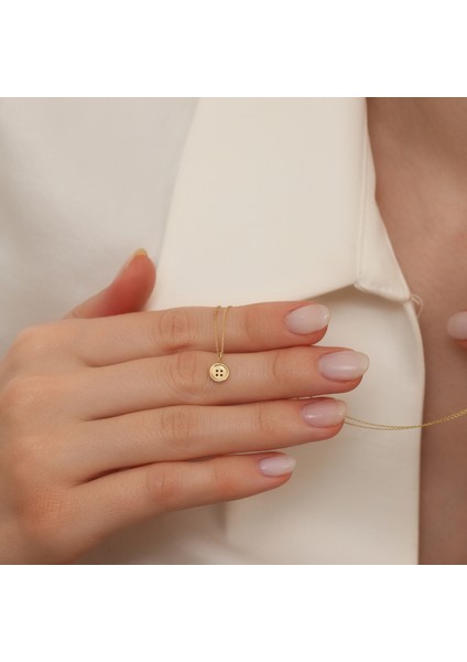JEWEL14 Ayar Düğme Figürlü Altın Kolye – Sade ve Şık Dokunuş modelleri