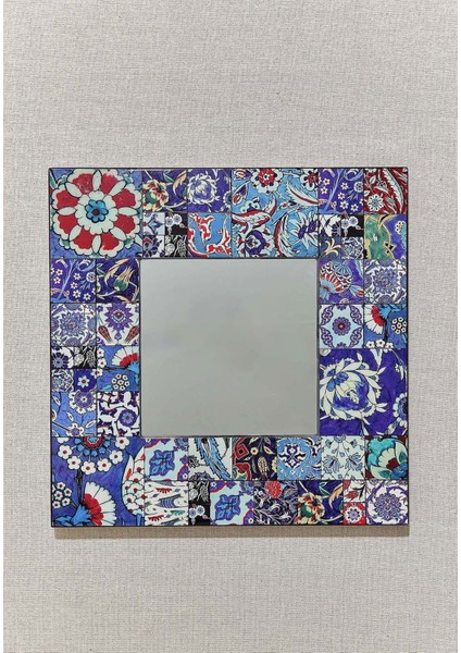 Iznik Çini Karolu Ayna 30 x 30 cm