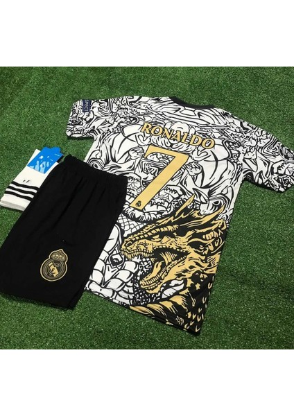 Dayıbalı Real Madrid 2024-25 Yeni Sezon Dragon Desenli Cristiano Ronaldo Çocuk Forması 3'lü Set (Black-White) fiyatları