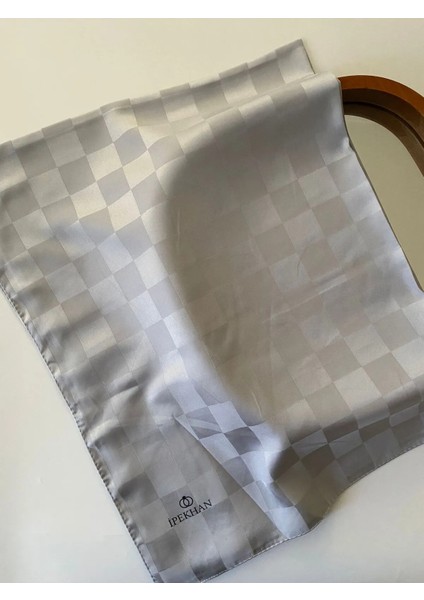 Damalı Desen Jakarlı Şal