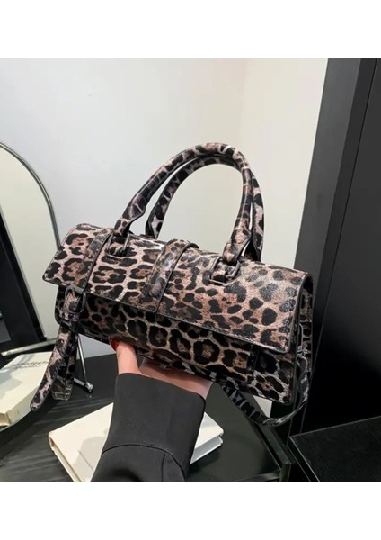 Leopar Desenli Çapraz Çanta modelleri